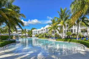 LICENSED MGR - 4/3.5 MODERN VILLA - KEY LARGO'S MOST UPSCALE OCEANFRONT RESORT DESTINATION!